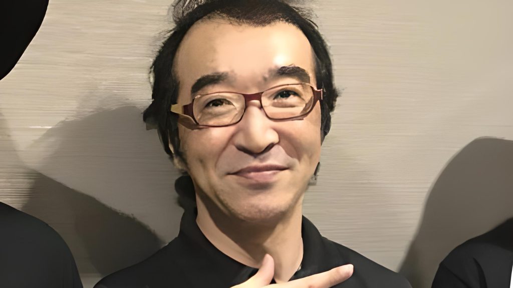 A photo of manga artist Yoshihiro Togashi, creator of Yu Yu Hakusho