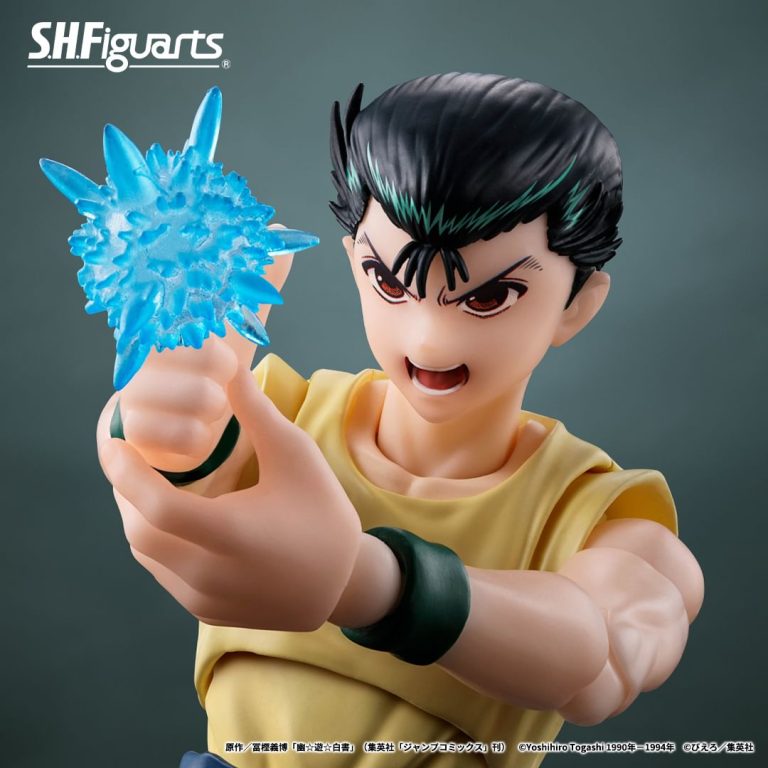 The SHFiguarts Yusuke Urameshi figure firing the spirit gun attack